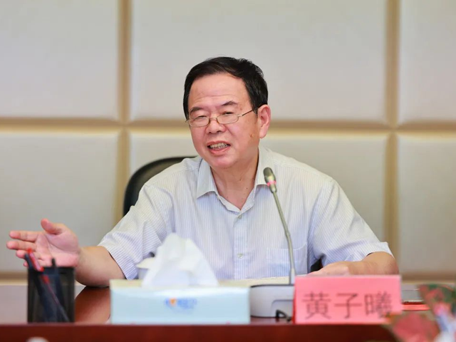 福建省市场监管局局长黄培惠以普通党员身份参加所在党支部党史学习